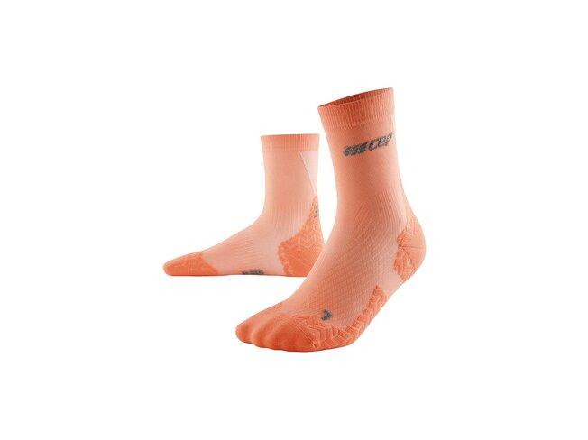 CEP Ultralight Mid cut socks V3 women coral
