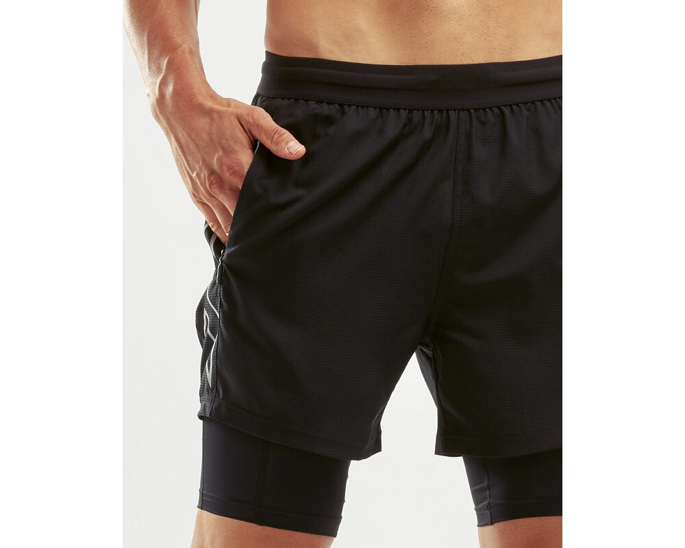 2XU xVent 5 Inch 2 in 1 Compression Shorts men black BEZECKEPOTREBY.sk