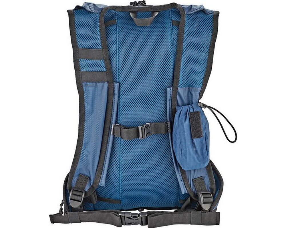 asics lightweight running backpack